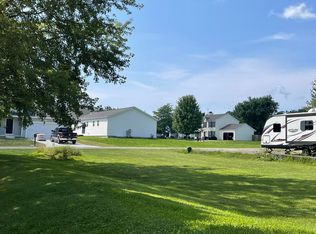 924 Richard Ave, Watervliet, MI 49098