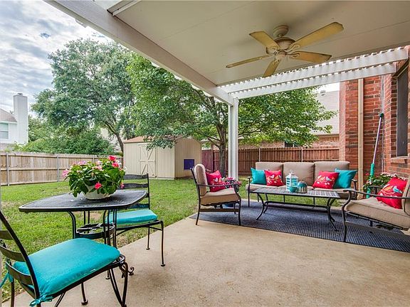 3rd image of 1701 Ingleside Dr