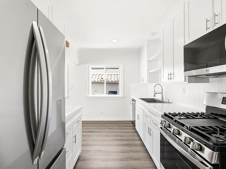 833 15th Street — Photo 7