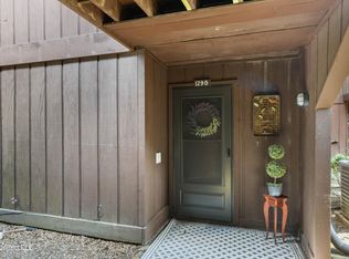 129 Molokai Vlg #G, Diamondhead, MS 39525