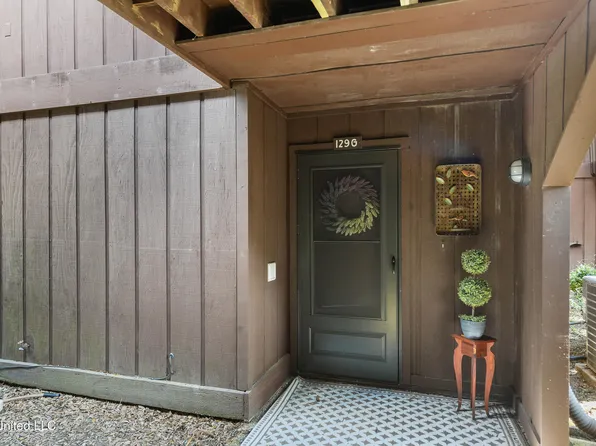 129 Molokai Vlg #G, Diamondhead, MS 39525