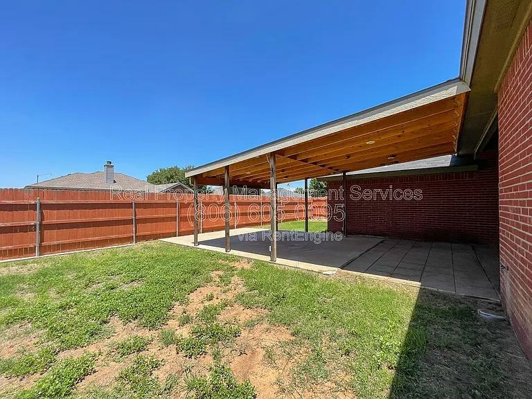 9708 Uvalde Ave — Photo 12