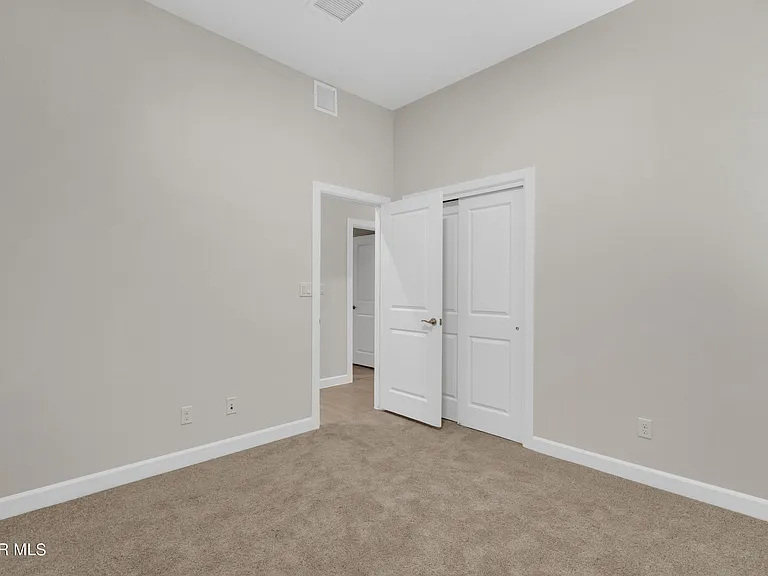 13931 Sky Harbor Ave — Photo 28