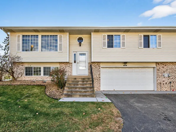 4410 Clover Ln, Eagan, MN 55122