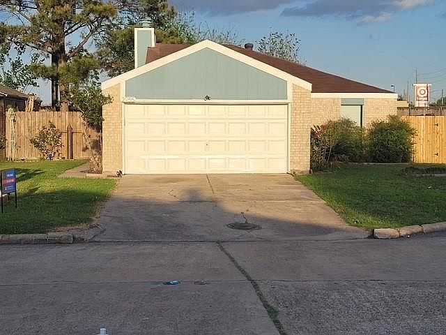 1st image of 2955 Shadow Trail Dr