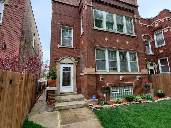 4847 W Nelson St, Chicago, IL 60641