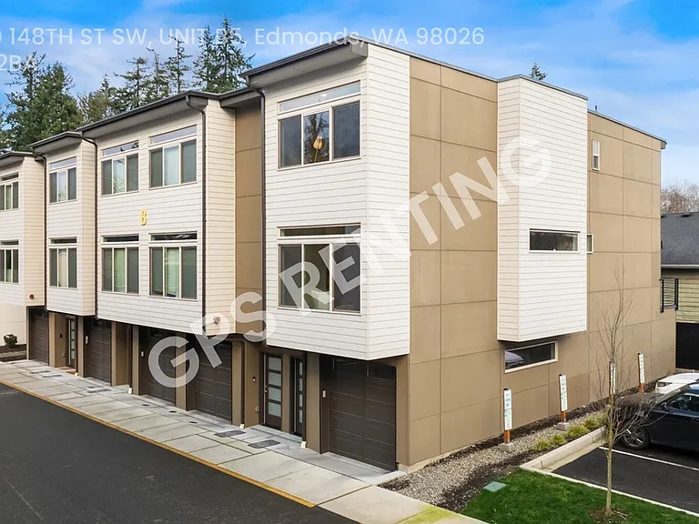 5020 148th St SW #B5 — Photo 10