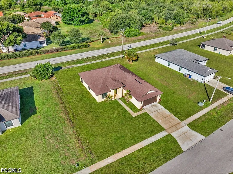 606 Morningmist Ln — Photo 21