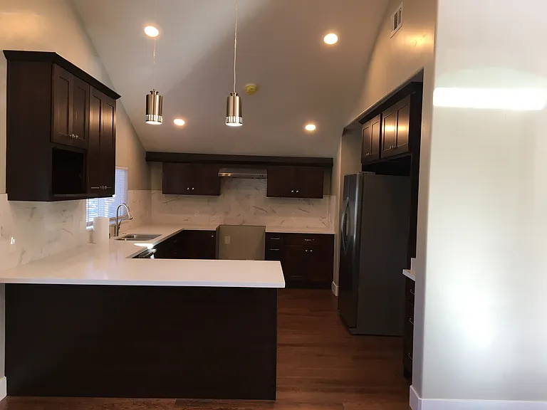 831 Page St — Photo 7