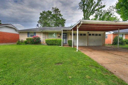 1st image of 833 Vickie Dr