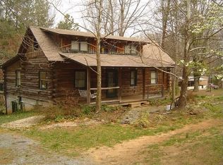 210 E Spencer Rd, Hurt, VA 24563