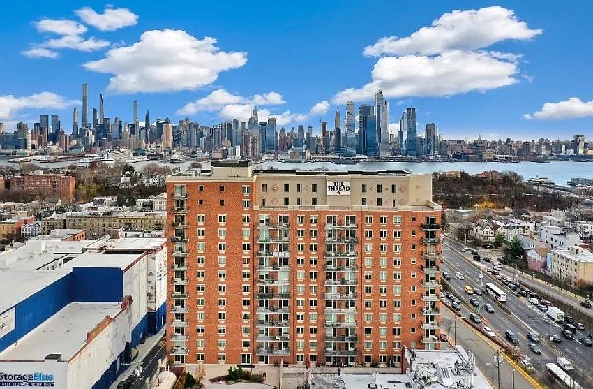 1st image of 3312 Hudson Ave APT 4E