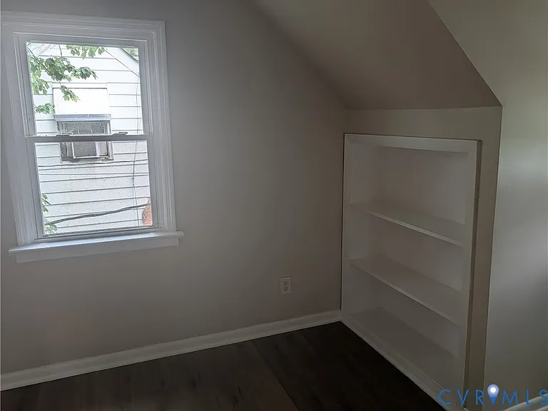 726 Jefferson Pl — Photo 21