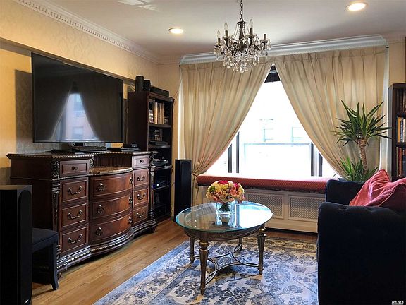 5th image of 1 Birchwood Ct APT 4P