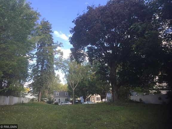 4th image of 600 Idaho Ave E