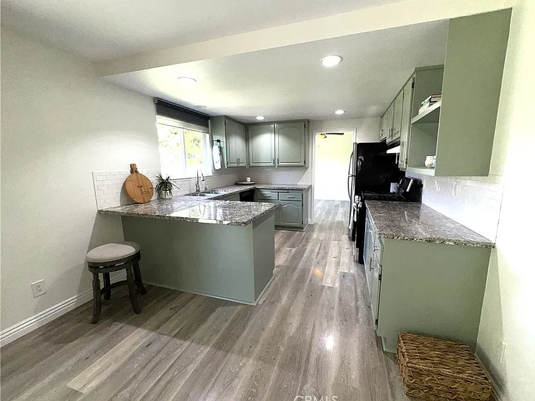 6911 Laurelhurst Dr — Photo 6
