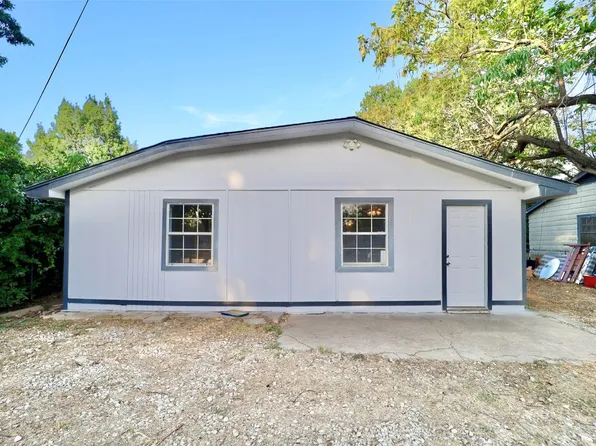 314 S Acres Dr, Balch Springs, TX 75217