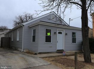 5127 C St SE, Washington, DC 20019