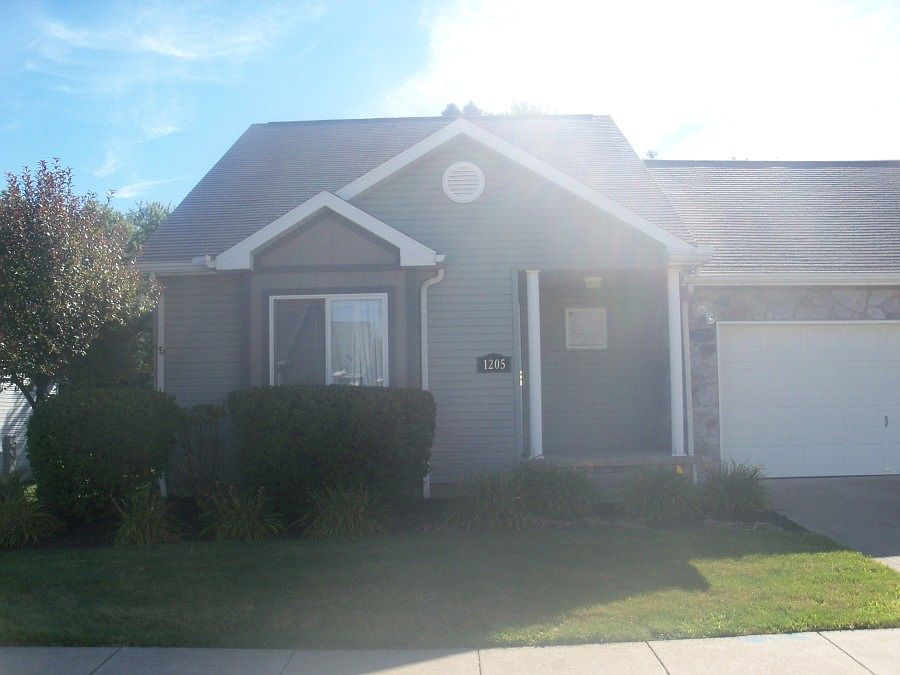 1st image of 1205 Salwa Ln