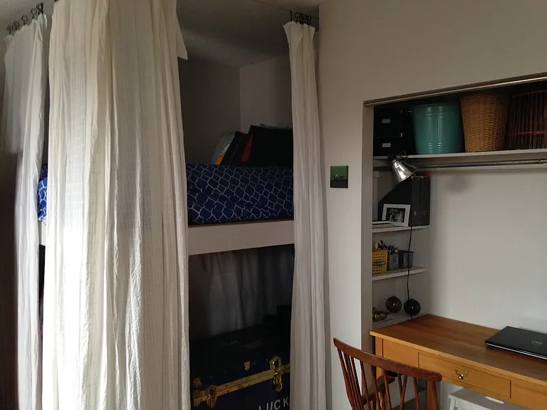 225 Gladstone Ave — Photo 109