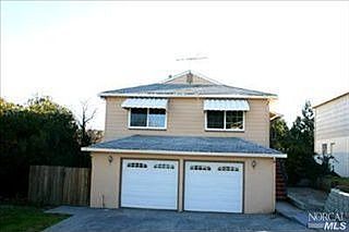 1st image of 10 Sereno Pl
