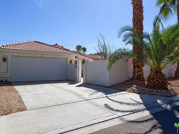 3rd image of 52370 Avenida Juarez