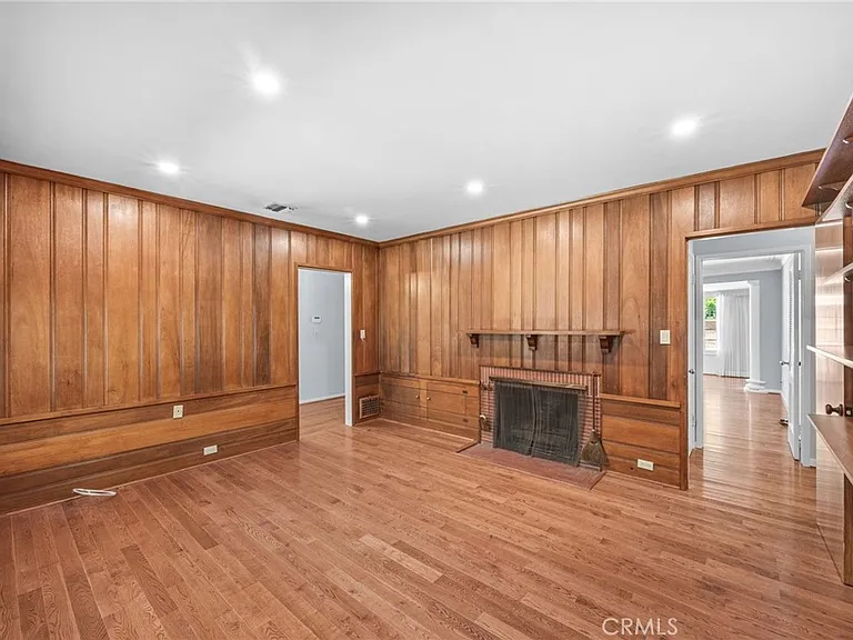 2465 Sherwood Rd — Photo 15