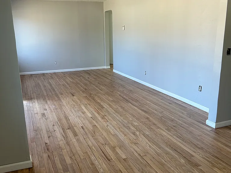 8218 Bellflower Rd — Photo 8
