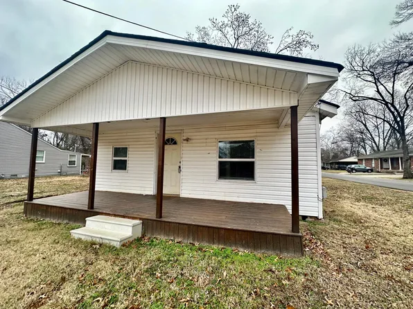 1302 N Detroit Ave, Russellville, AR 72801