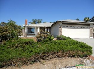 2352 Seasons Rd, Oceanside, CA 92056