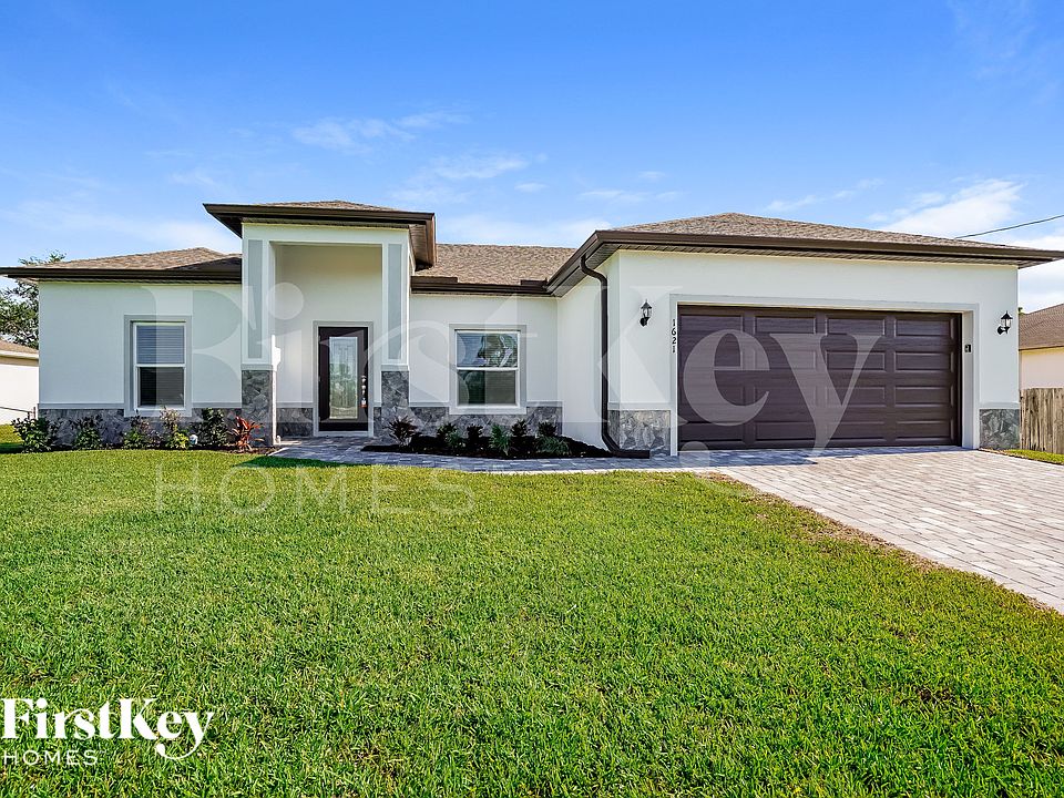 1st image of 1621 NW 16th Ter