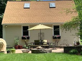 187 Main St, Wilbraham, MA 01095