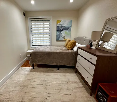 Rented by Corcoran | media 24