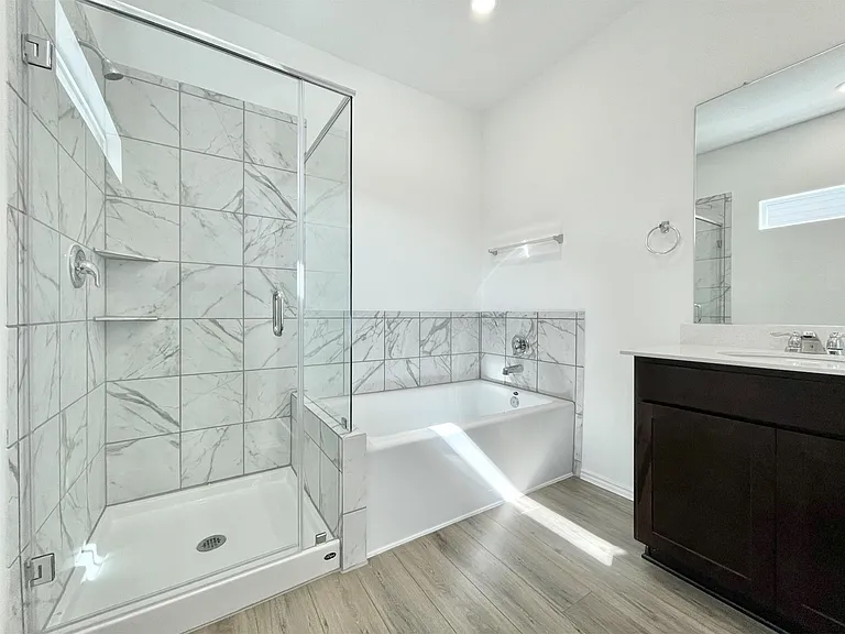 1517 Cobblecrest Ln — Photo 23