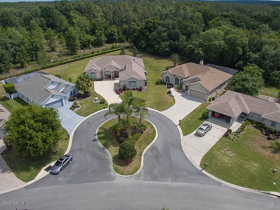 AERIAL VIEW of STREET