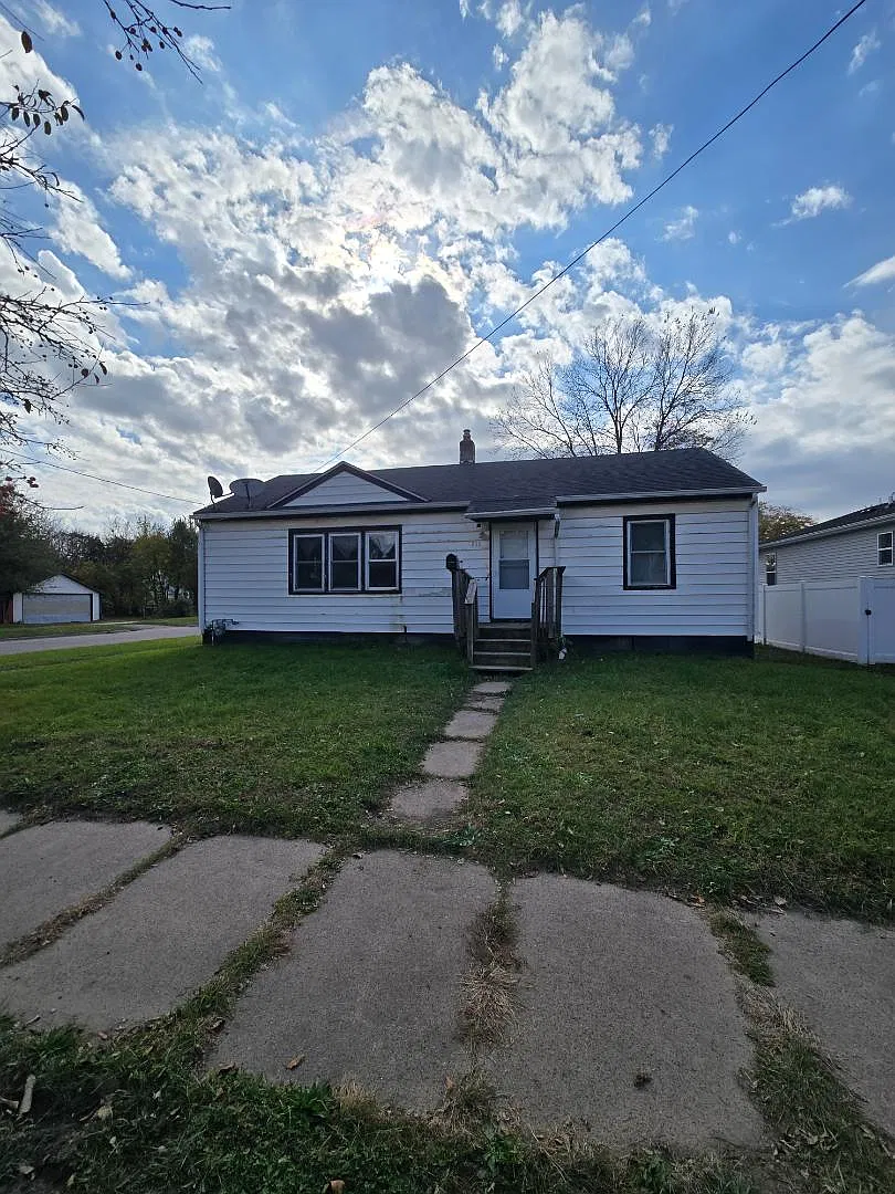 232 Gable — Photo 1