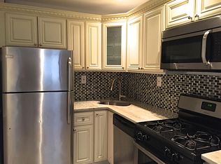 239 S 1st St #E, Brooklyn, NY 11211