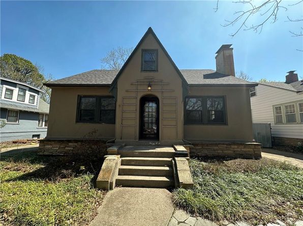 2120 New Hampshire St, Lawrence, KS 66046