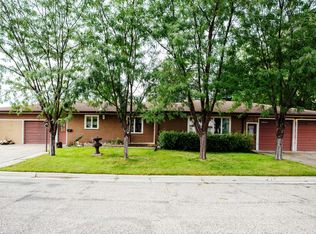 1215 2nd Ave NW, Jamestown, ND 58401