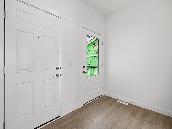 2nd image of 544 176th Ave NW