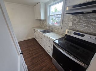 2722 Lehman St, Chester, PA 19013