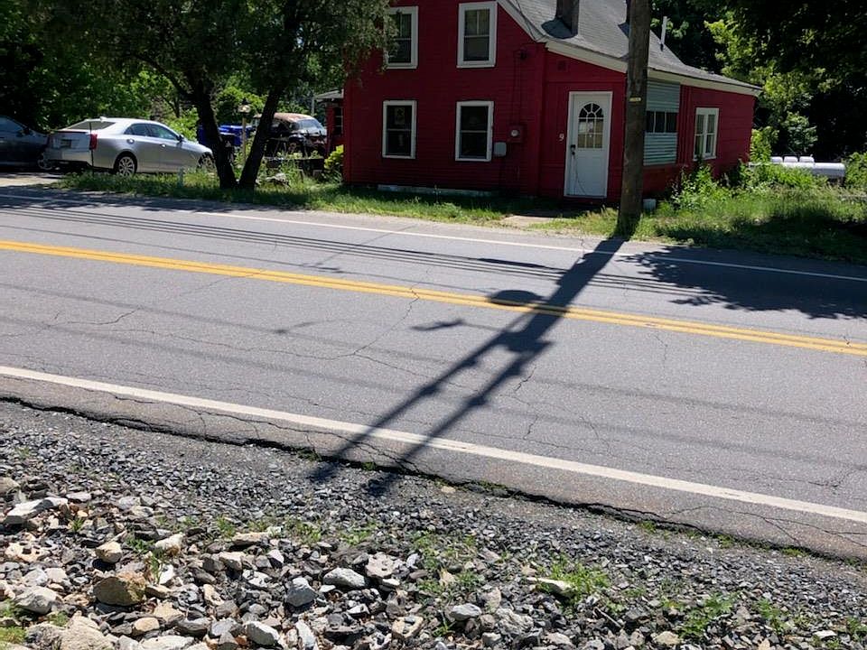 9 Dracut Road, Hudson, NH 03051 Zillow