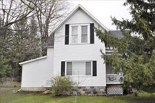 2nd image of 21517 Capital Ave NE