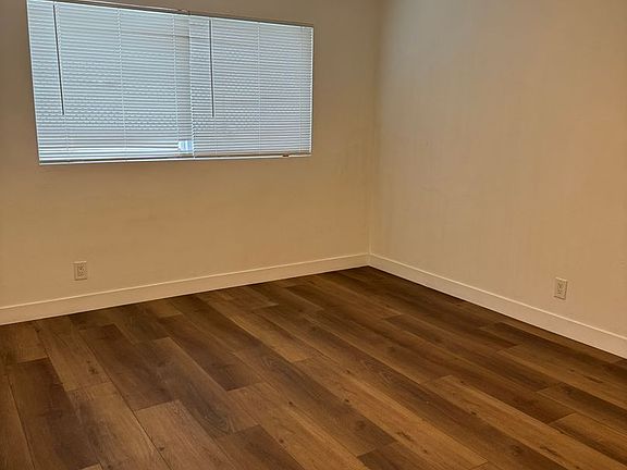4th image of 5360 Kester Ave APT 3