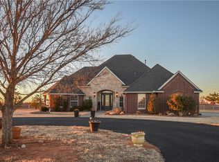 22035 Highway 73, Clinton, OK 73601