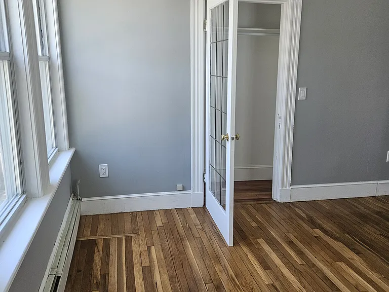 14 Hillside St #6 — Photo 9