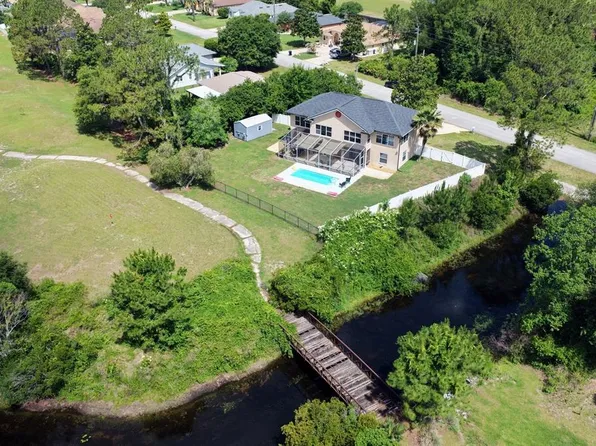 208 London Dr, Palm Coast, FL 32137