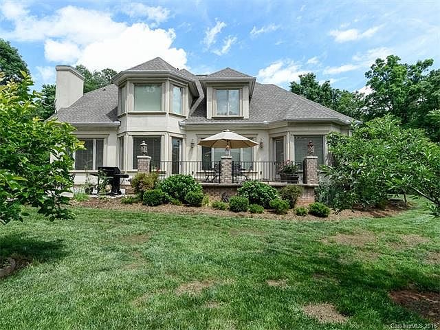 1st image of 140 Bridle Path Ln