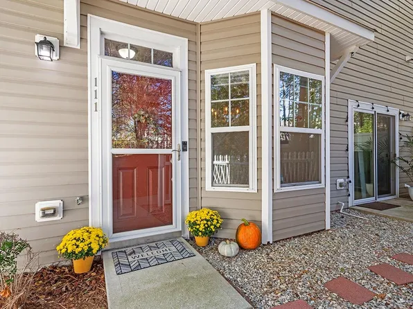 401 Coalinga Ln Unit 111, Raleigh, NC 27610