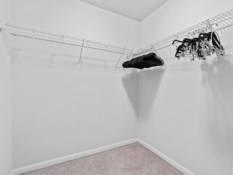 307 Parkside Dr — Photo 22